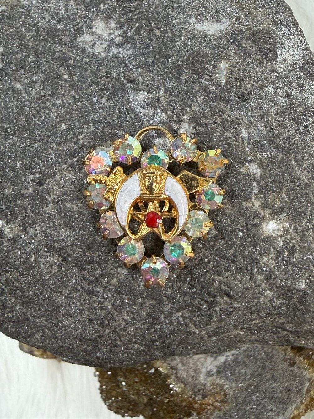 Vintage Shriners Masonic Aurora Borealis Gold Tone Charm Pendant .75" X .75"